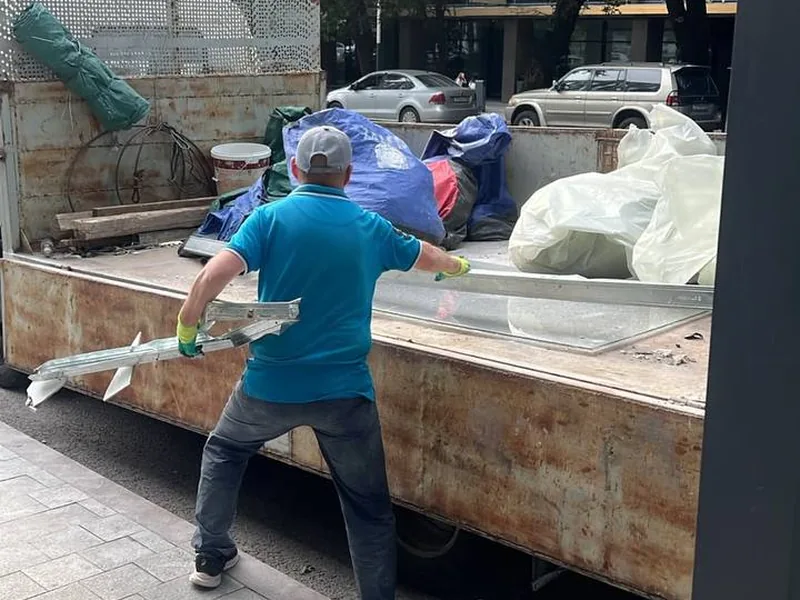 Бункер для вывоза мусора Almaty Trans в Алматы