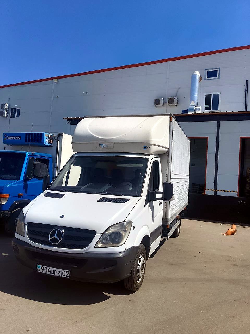 Изотермический фургон — Almaty Trans