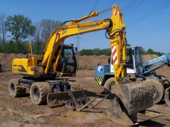 Аренда экскаватора JCB JS 130W в аренду в Алматы
