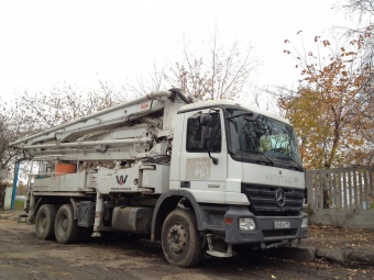 Автобетононасос MERCEDES ACTROS в аренду в Алматы