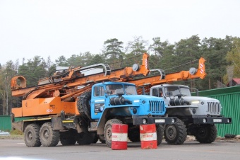 Ямобур МРК-750А4 на базе Урал-4320 в аренду в Алматы